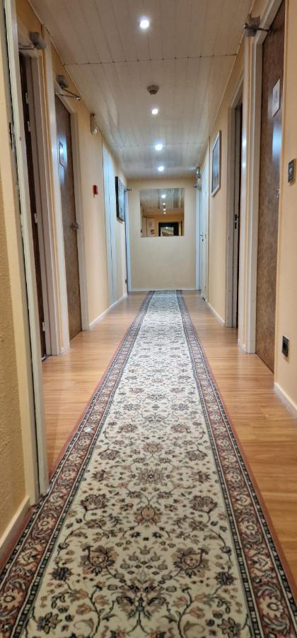 Kyriad Direct Arpajon Kültér fotó